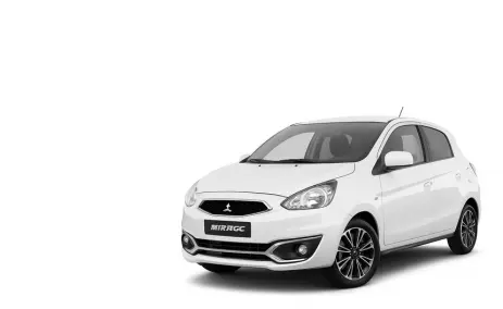 Mitsubishi Mirage para rentar en Cancun